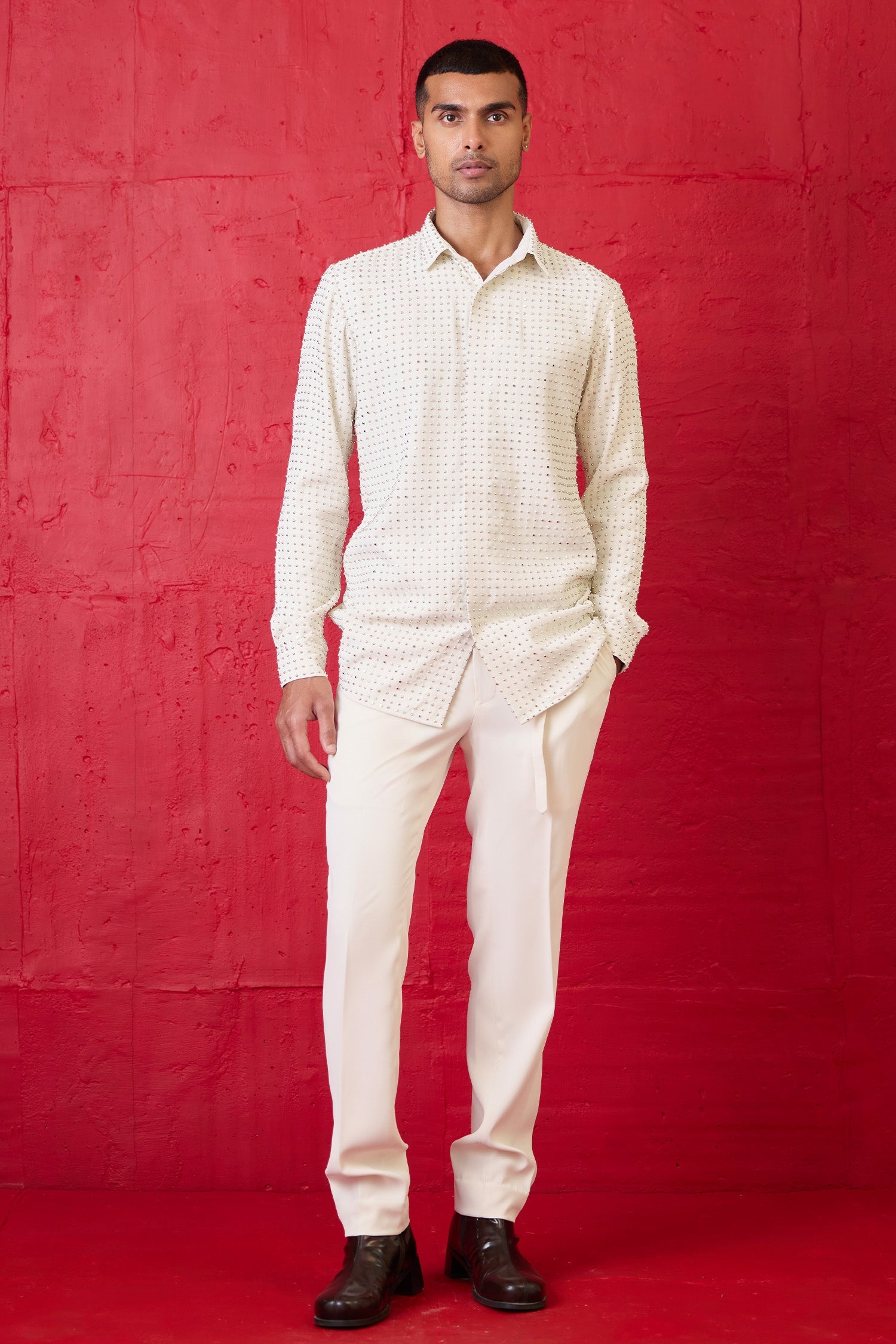 Rivet Ivory