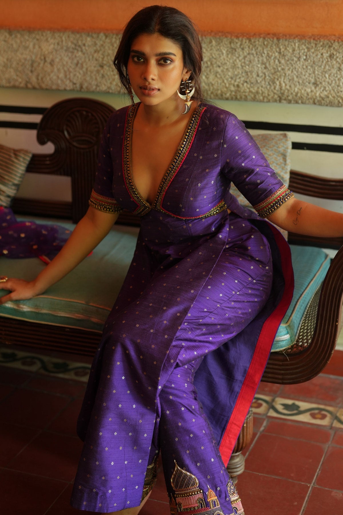 DUSHARA VIJAYAN IN ISHAKPASHA (PURPLE)