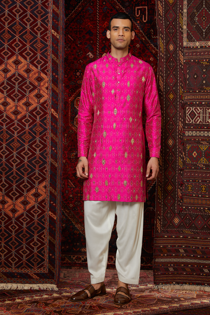 Baahir Mens Wear