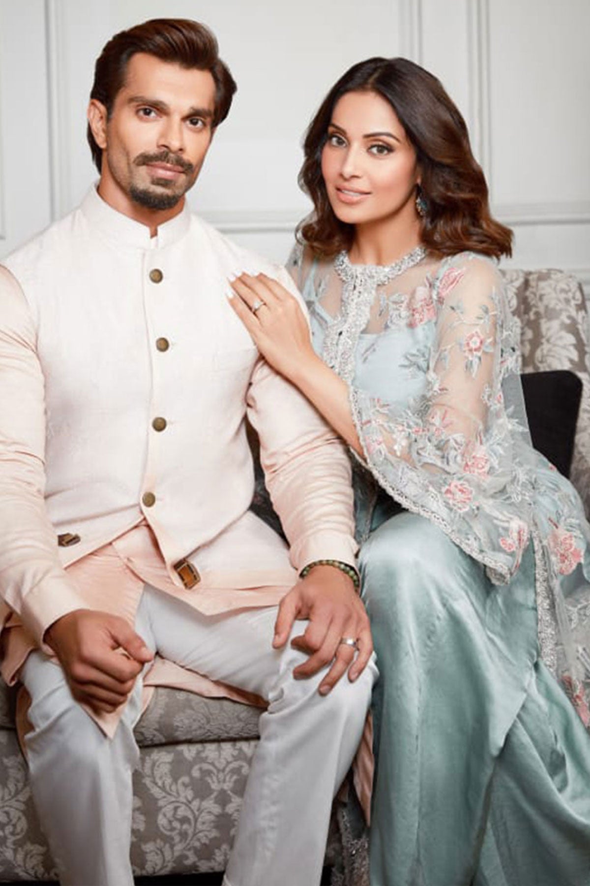 Karan Singh Grover in Qbik