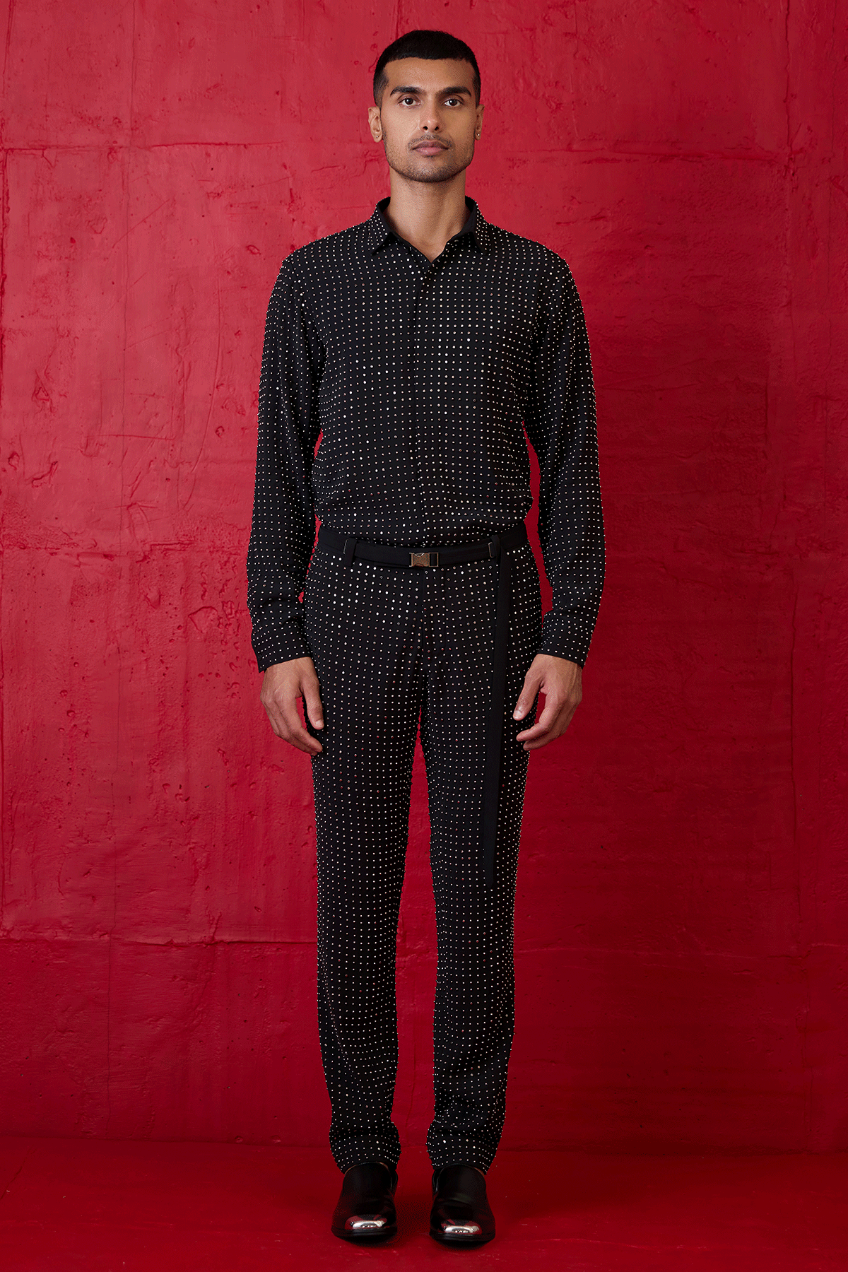 Rivet Black