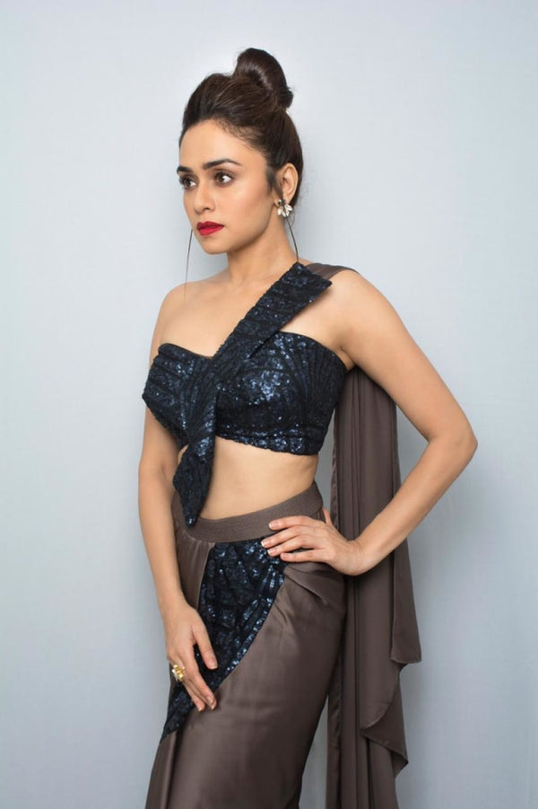 Amruta Khanvilkar In Structured Bow Corset With A Draped Skirt Womens Wear