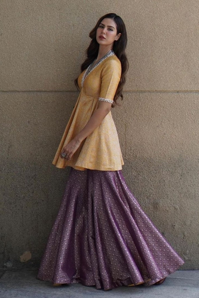 SONAM BAJWA IN PHOSPHOR