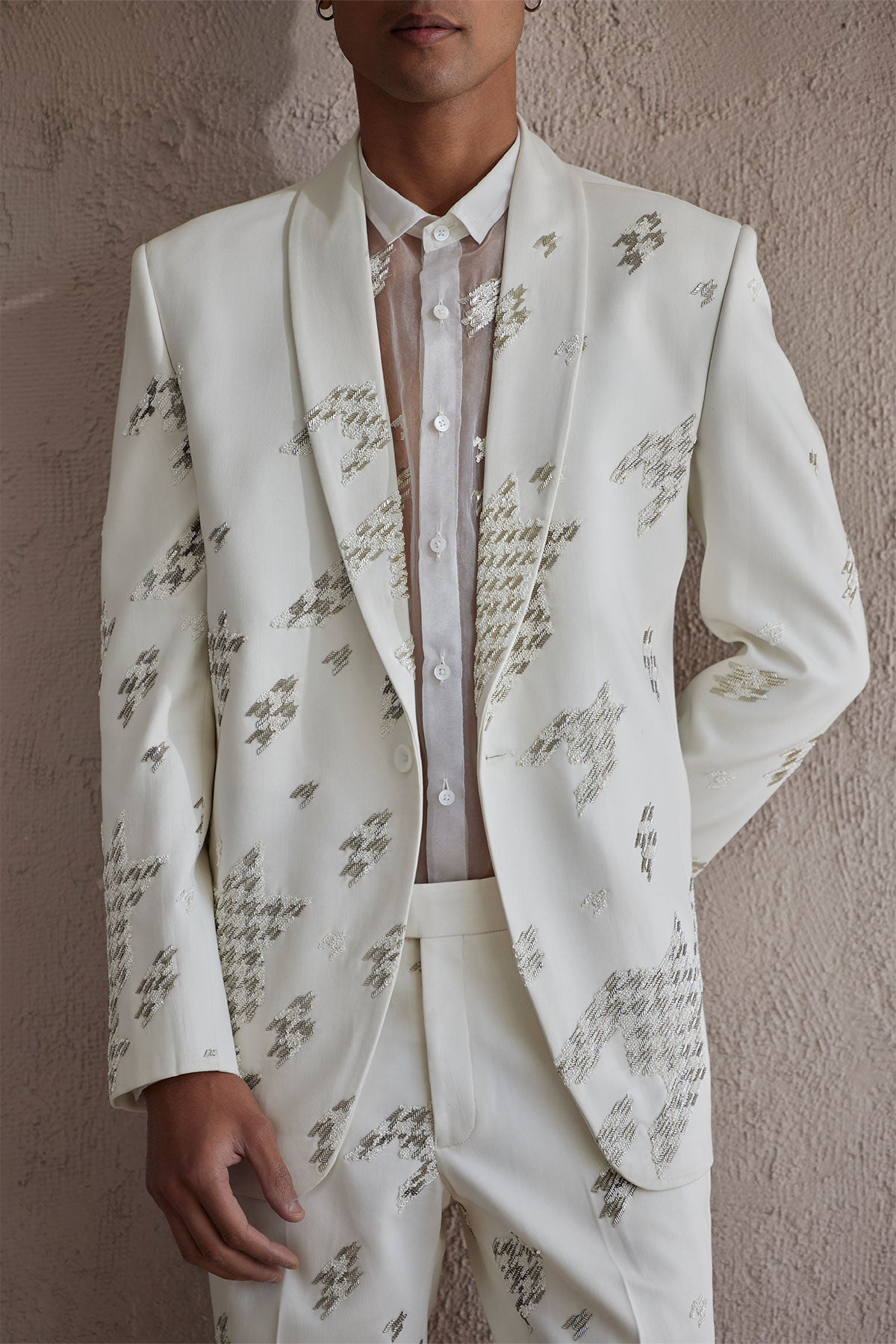 Naples Ivory Tuxedo