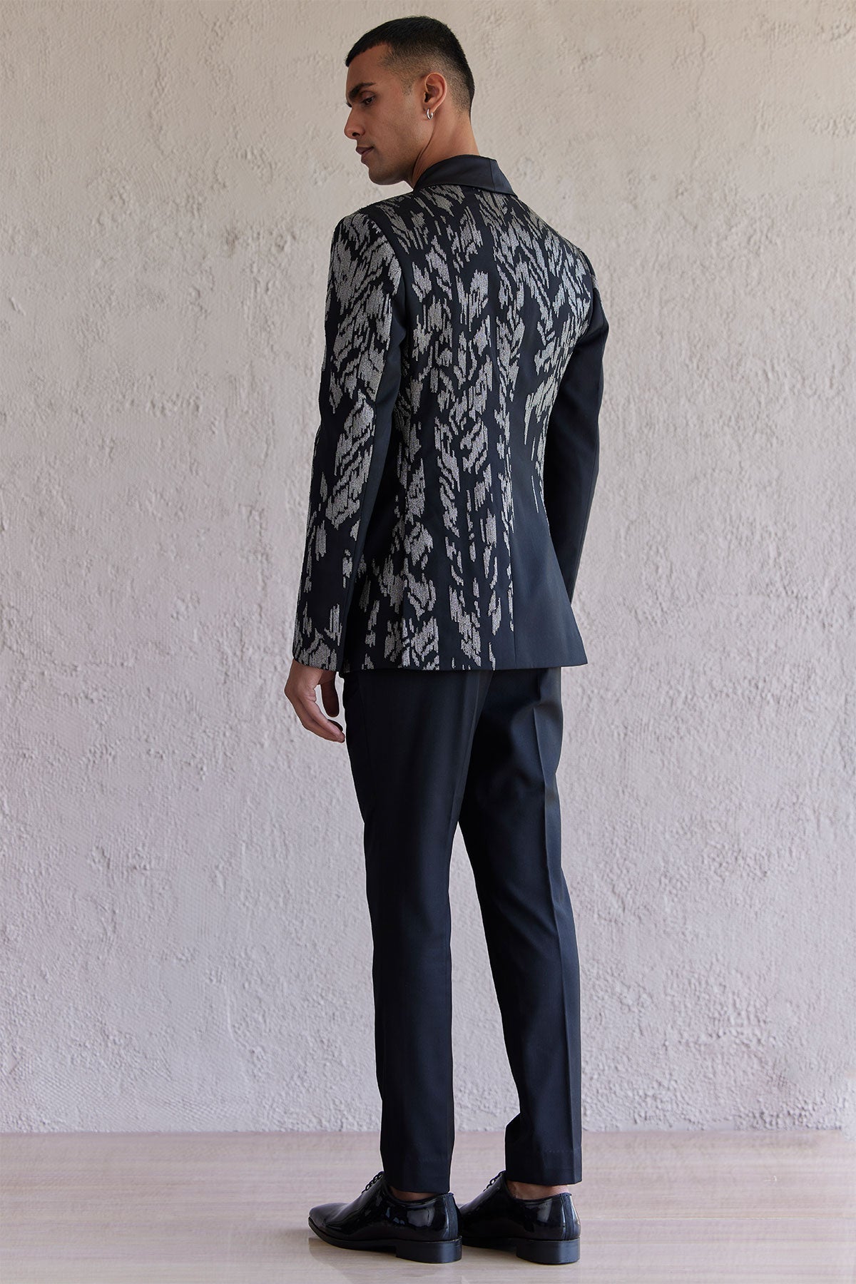 Matera Tuxedo