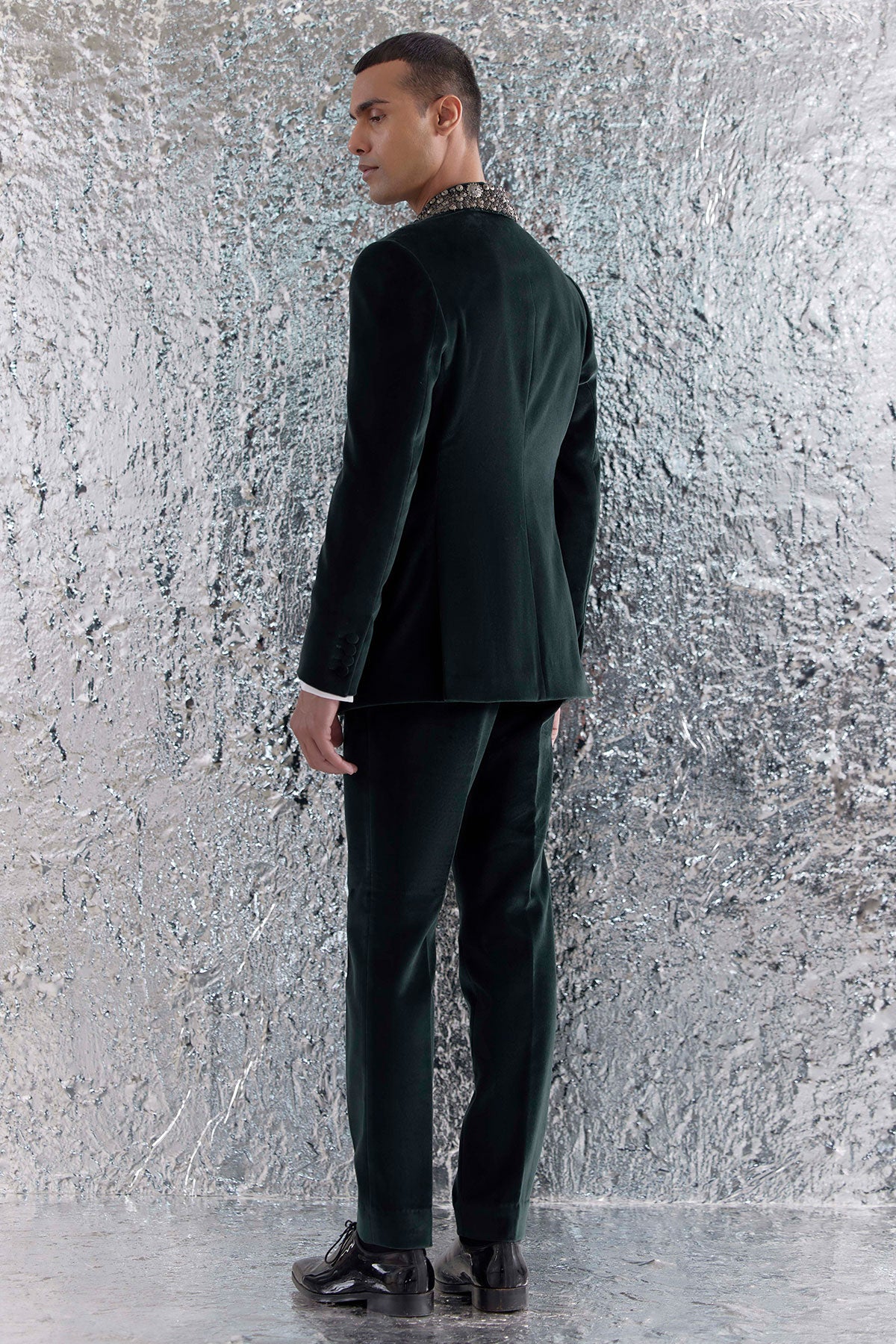 Floral Armour Bottle Green Tuxedo