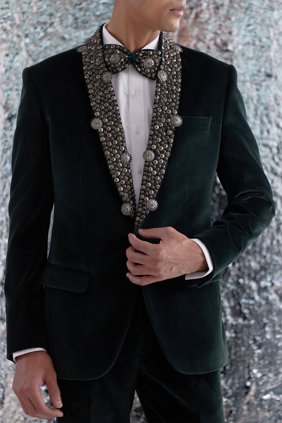 Floral Armour Bottle Green Tuxedo