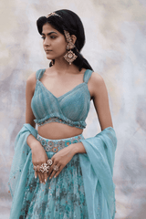 Nidra Lehenga
